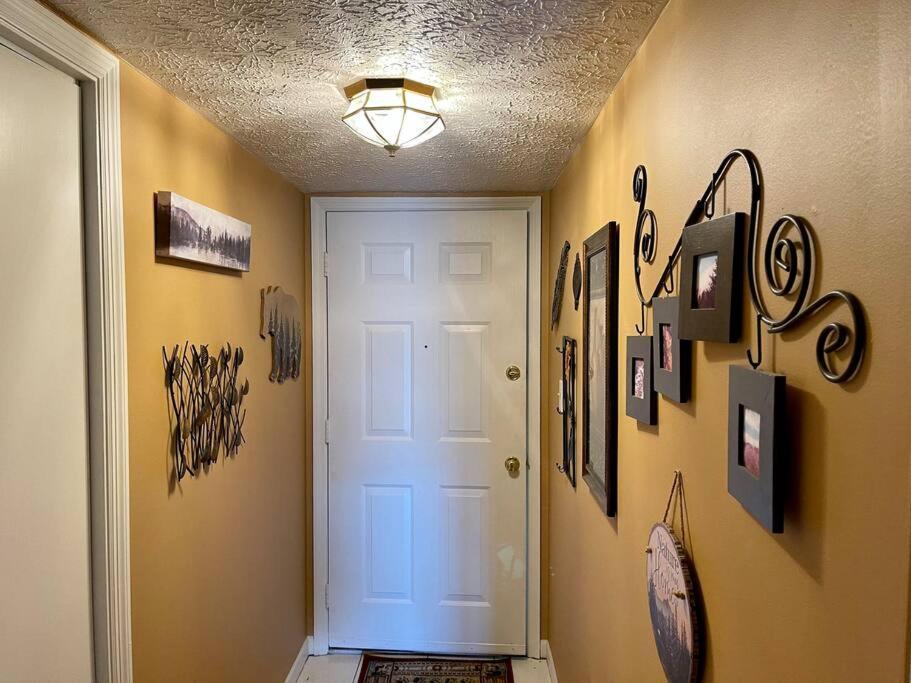 Relaxing Mountain Condo In Gatlinburg With City View ! Esterno foto